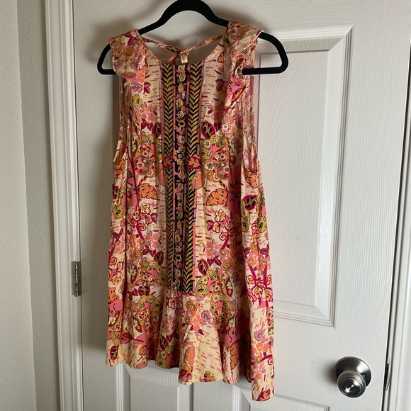 Free People Summer in Tulum Linen Blend Floral Tunic Top - Size Medium - Picture 2 of 11